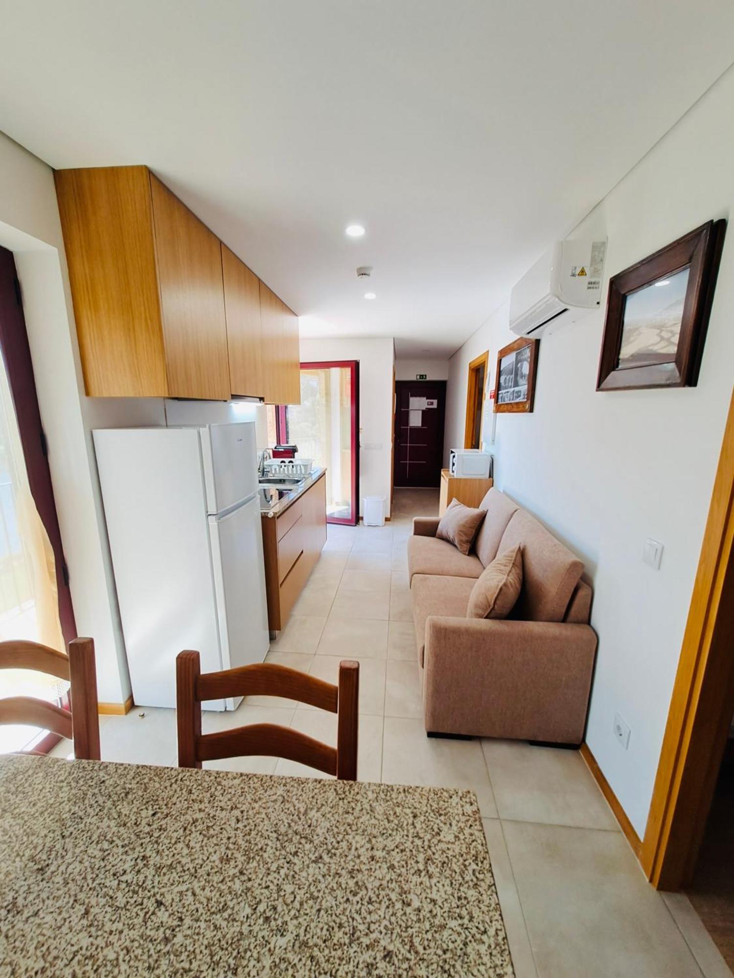 Burguesinha Al Entre-Os-Rios Apartment Ngoại thất bức ảnh