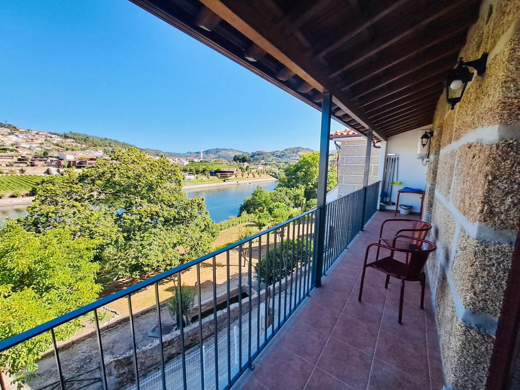 Burguesinha Al Entre-Os-Rios Apartment Ngoại thất bức ảnh